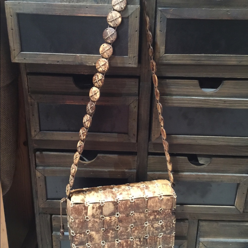 Summer Vibes Coconut Shell Handbag - Picture 4 of 8